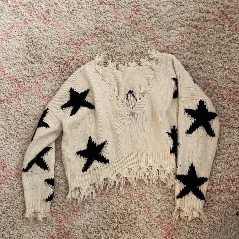 STAR sweater